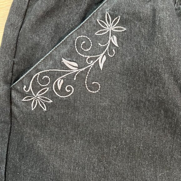 Tradition Country Stunning Embroidered Jeans Size 22W -Coastal Cowgirl Western - Picture 2 of 10